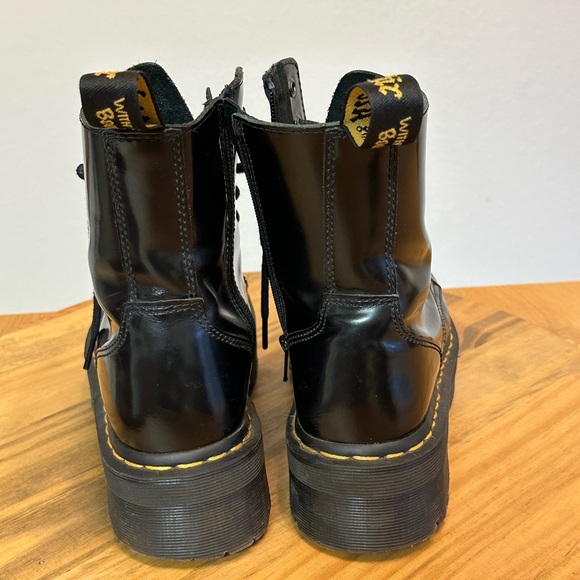 Dr. Martens Jadon Lace-Up Boots Size 8 - Picture 5 of 9